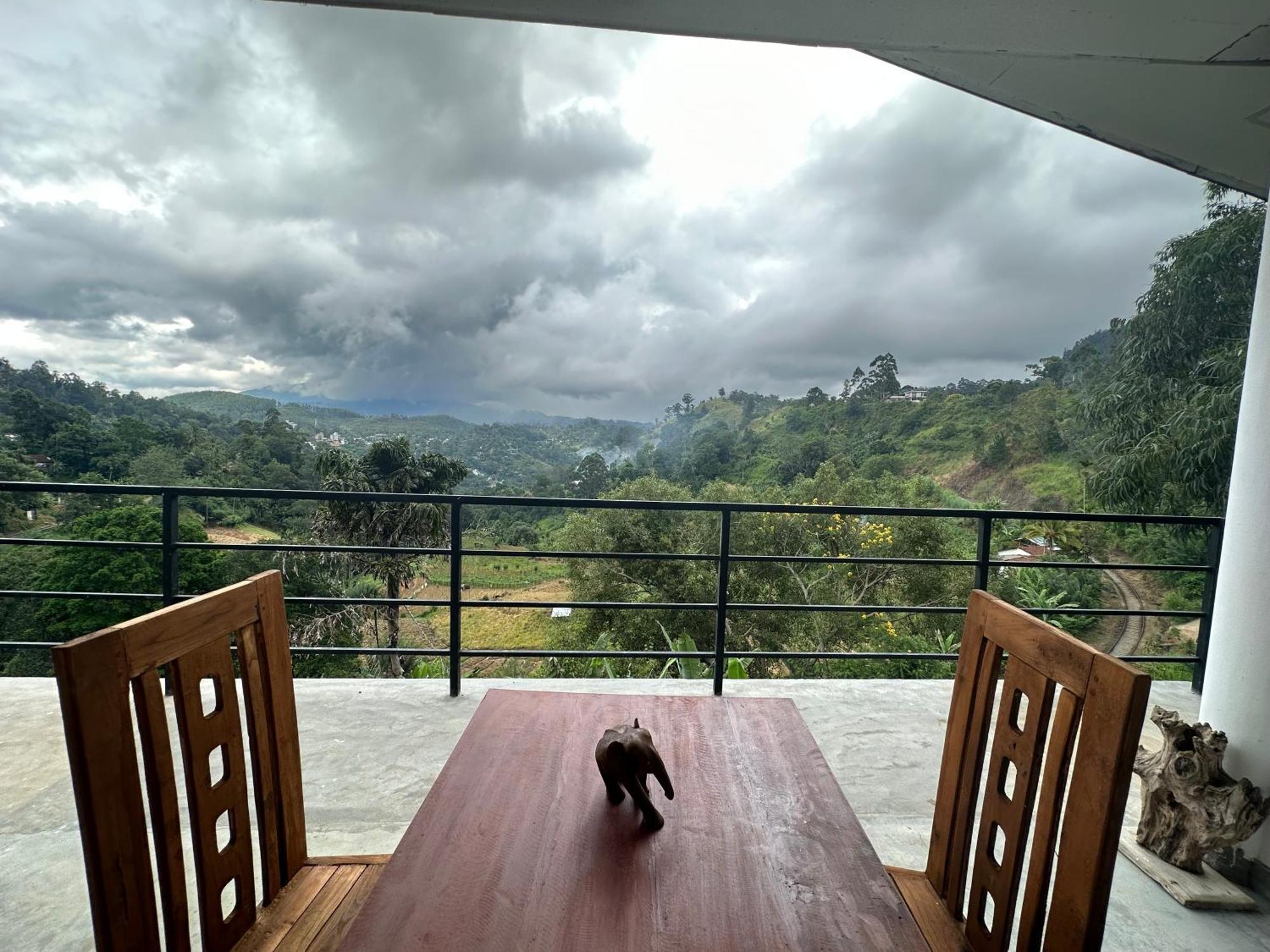 Hotel Ayubowan, Ella Extérieur photo